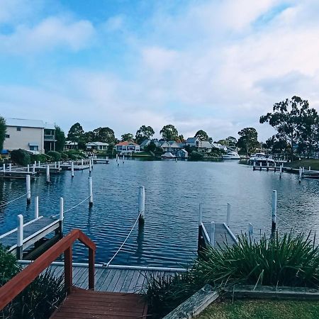 Captains Cove 1St Floor Spa Luxury Apartments - Free Netflix Paynesville Eksteriør billede