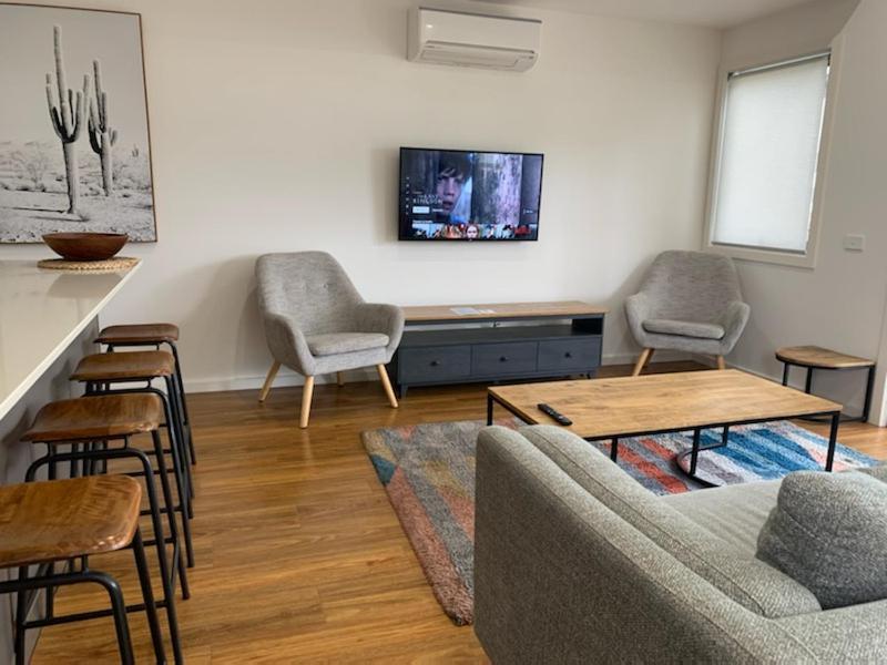Captains Cove 1St Floor Spa Luxury Apartments - Free Netflix Paynesville Eksteriør billede