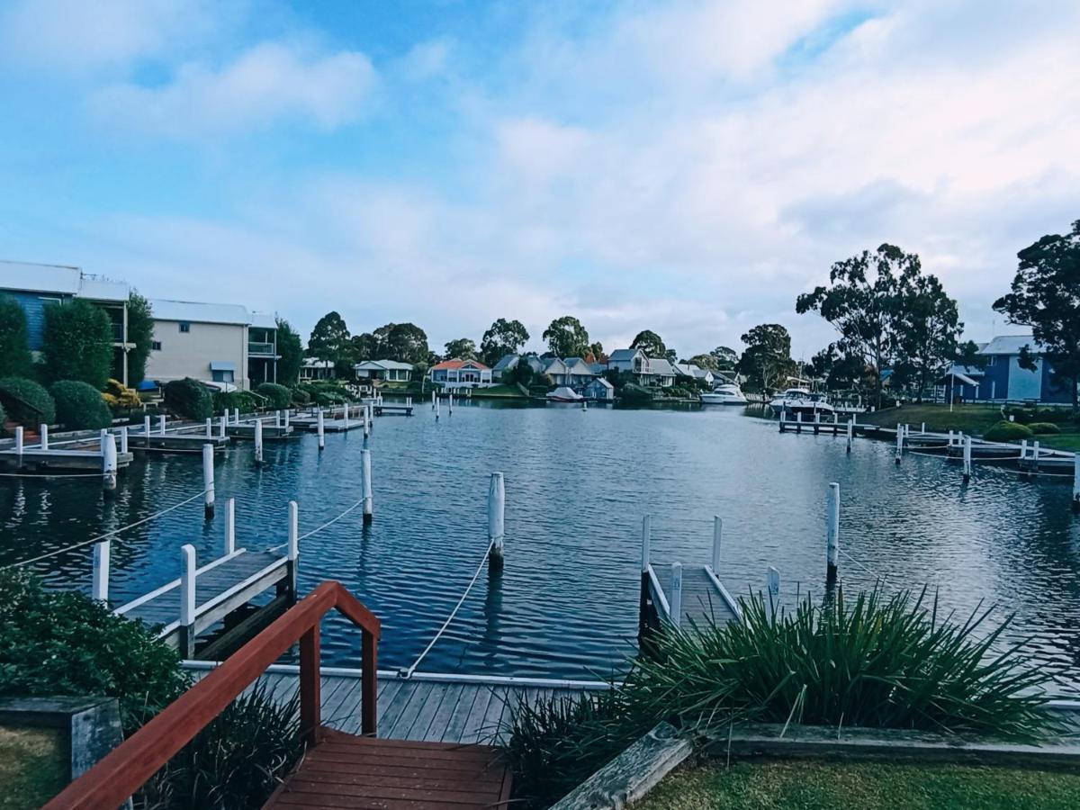 Captains Cove 1St Floor Spa Luxury Apartments - Free Netflix Paynesville Eksteriør billede